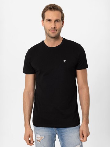 Cool Hill Shirt in Black: front