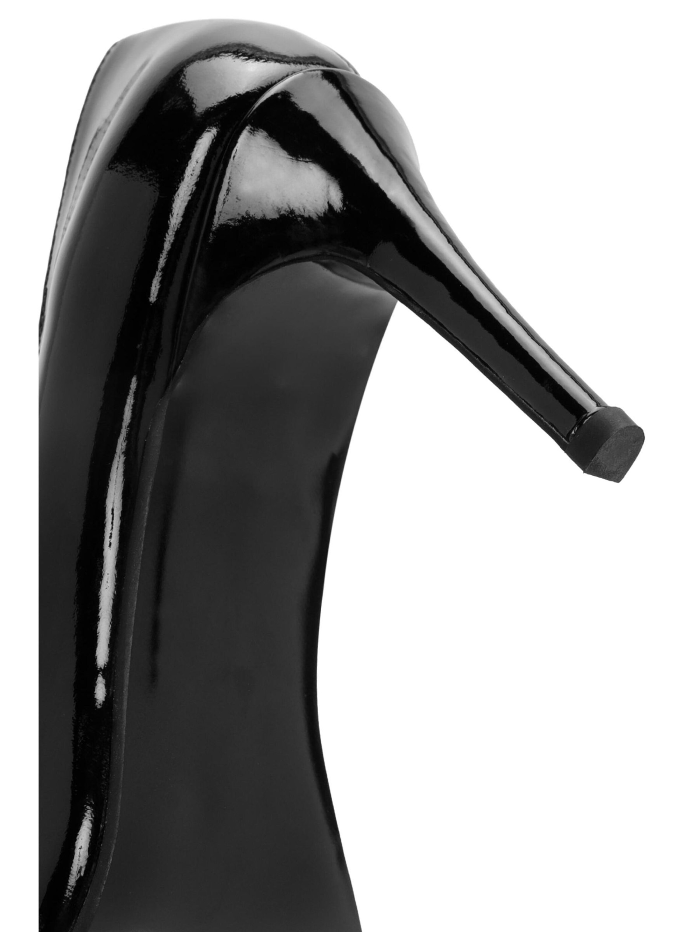 Derimod Pumps in Black