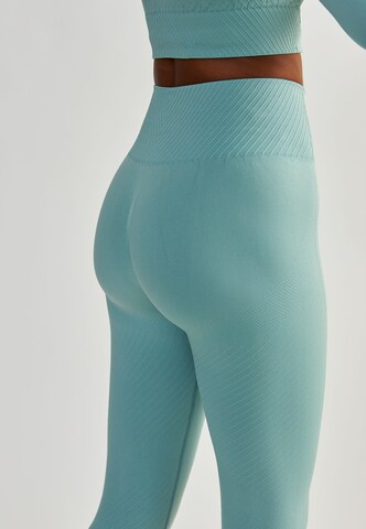 BeShaped Skinny Sportbroek 'Femme Force' in Blauw