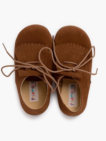 Scarpa bassa di Pisamonas in marrone