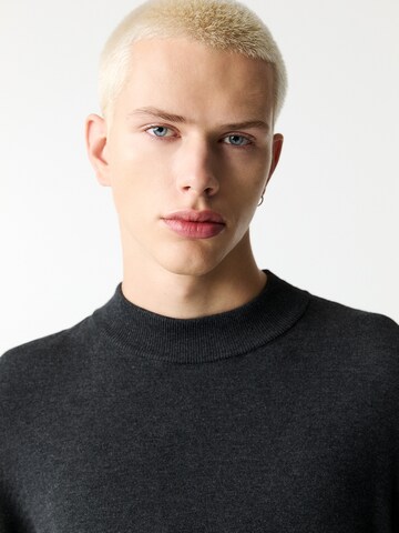 Pull&Bear Trui in Grijs