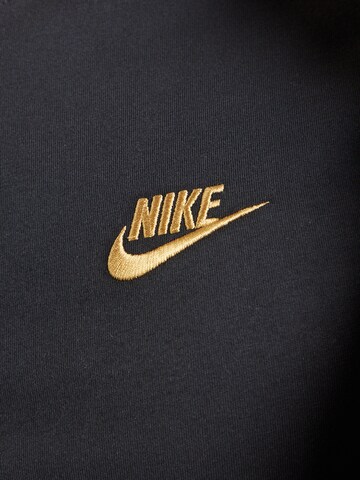 Regular fit Tricou 'CLUB' de la Nike Sportswear pe negru
