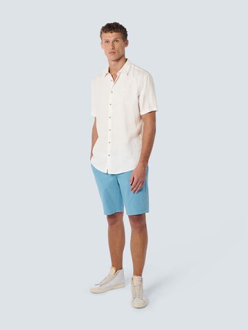 No Excess Regular fit Skjorta i vit
