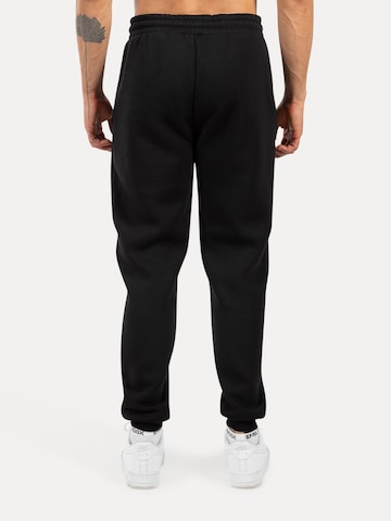Smilodox Tapered Trousers 'Rayk' in Black