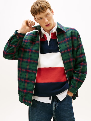 Tommy Jeans Φθινοπωρινό και ανοιξιάτικο μπουφάν σε πράσινο