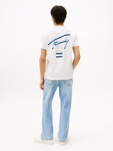 Tommy Jeans Футболка в Белый