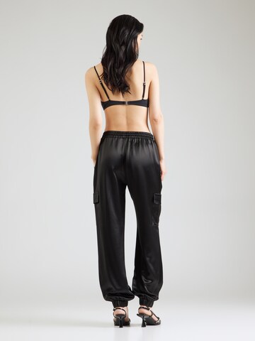 GUESS - Tapered Pantalón 'New Marzia' en negro