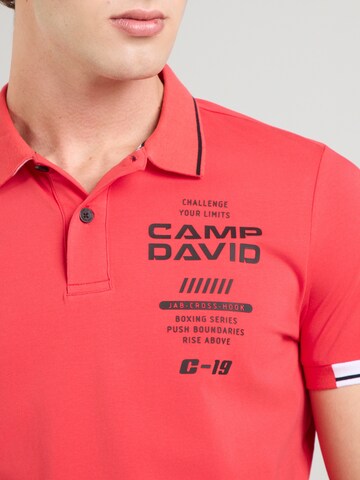 CAMP DAVID - Camiseta en rojo