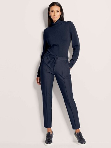 MADELEINE Regular Trousers in Blue