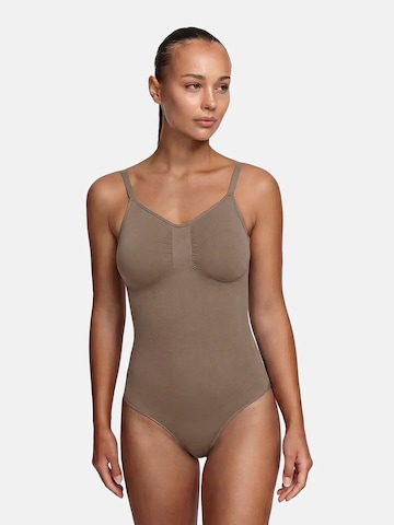 cfab (formerly creamy fabrics) - Body moldeador 'Sculpting Shapewear mit String' en marrón: frente