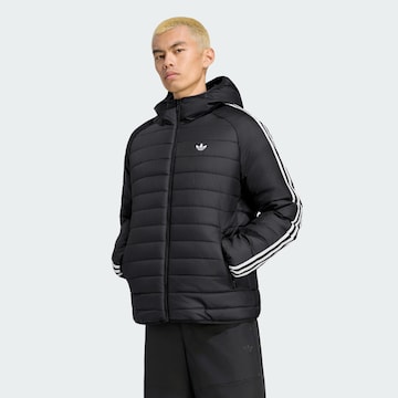 ADIDAS ORIGINALS - Chaqueta de invierno en negro: frente