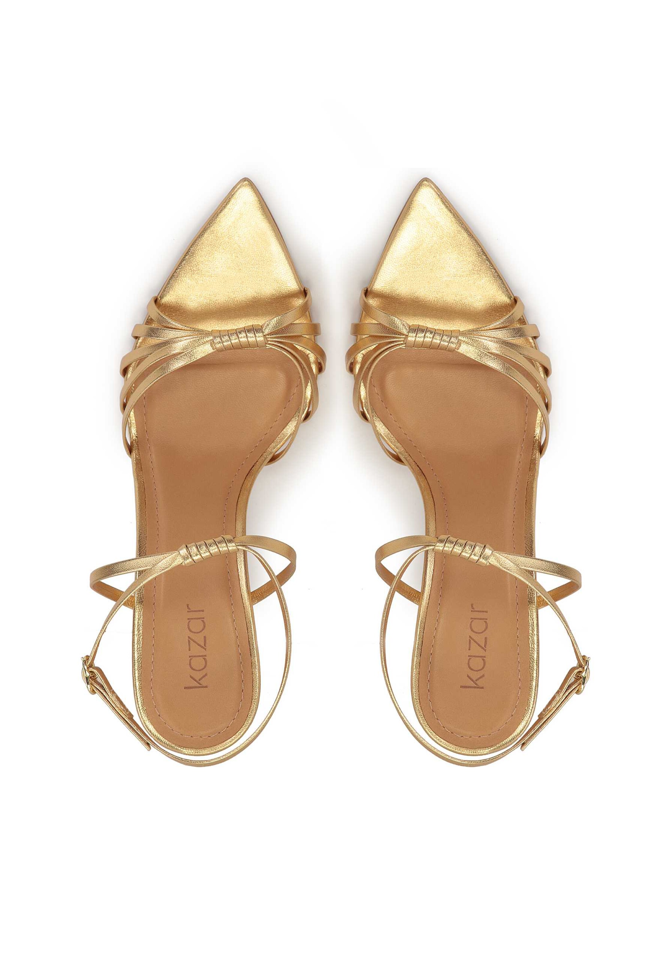 Sandale cu baretă de la Kazar pe auriu