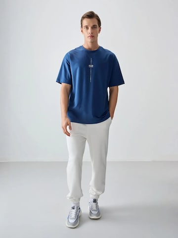 T-Shirt Tommy Life en bleu