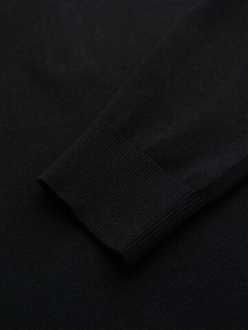 Pullover di Ombre in nero