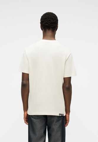 Tricou 'ESSENTIAL' de la KARL LAGERFELD JEANS pe alb