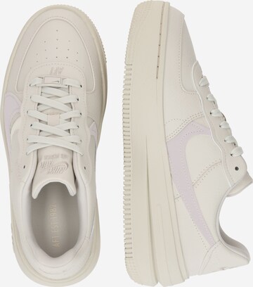 Sneaker bassa 'Air Force 1 PLT.AF.ORM' di Nike Sportswear in marrone