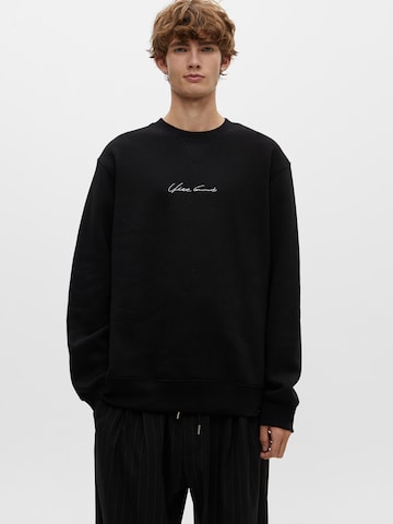 Pull&Bear Sweatshirt i svart: forside