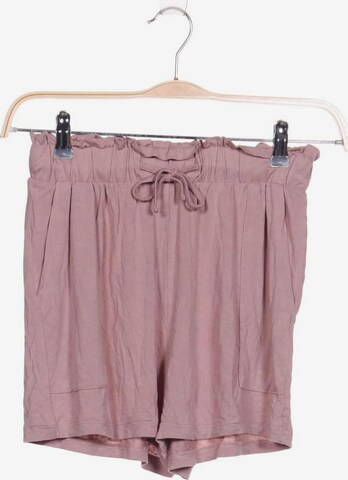 PIECES Shorts in S in Pink: front