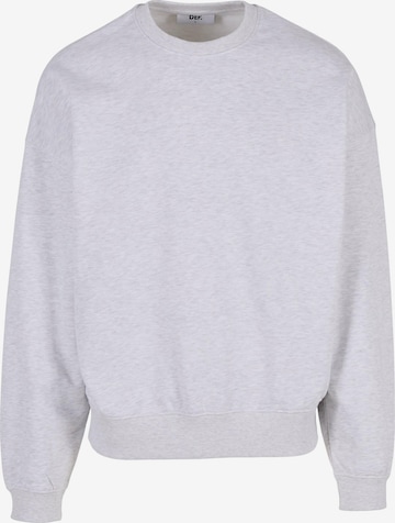 Sweat-shirt DEF en gris : devant