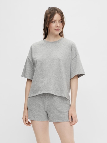 PIECES Sweatshirt 'Chilli' in Grey: front