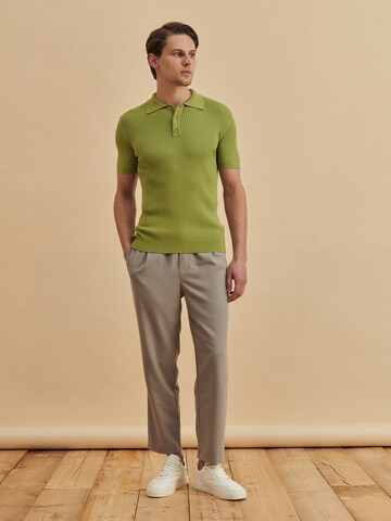 DAN FOX APPAREL Regular Hose 'Liam' in Grau