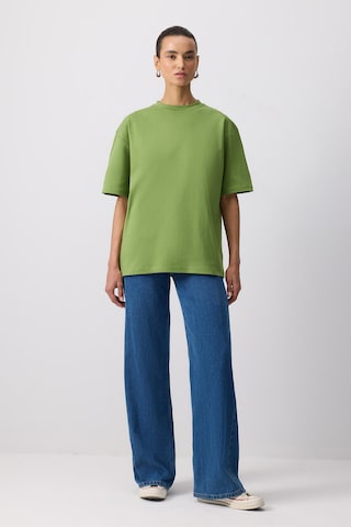 Touche Prive Shirt in Groen: voorkant