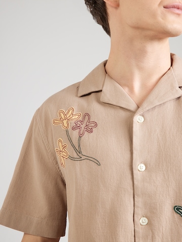 Abercrombie & Fitch Rovný strih Košeľa - Hnedá