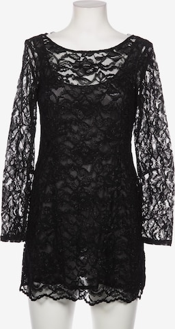 Madeleine Dress in M in Black: front