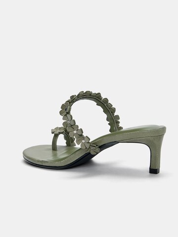 Pull&Bear T-Bar Sandals in Green