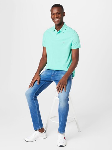 TOMMY HILFIGER Shirt in Grün
