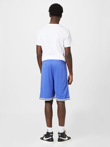 Champion Authentic Athletic Apparel Loosefit Shorts in Blau