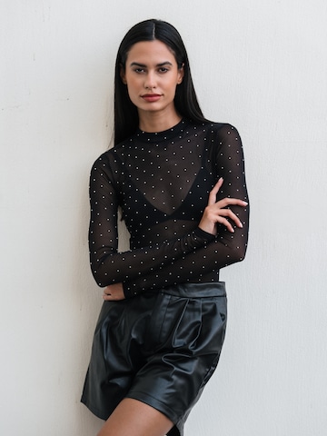 MYLAVIE by Sarah Harrison Body i sort