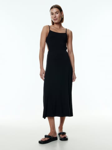 EDITED Dress 'Yoselin' in Black