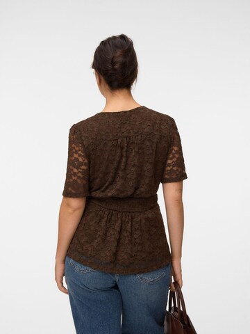 Chemisier 'VMDea' Vero Moda Curve en marron