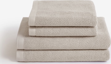 Herzbach home Set in Beige: front