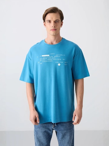 Tommy Life Shirt in Blue: front