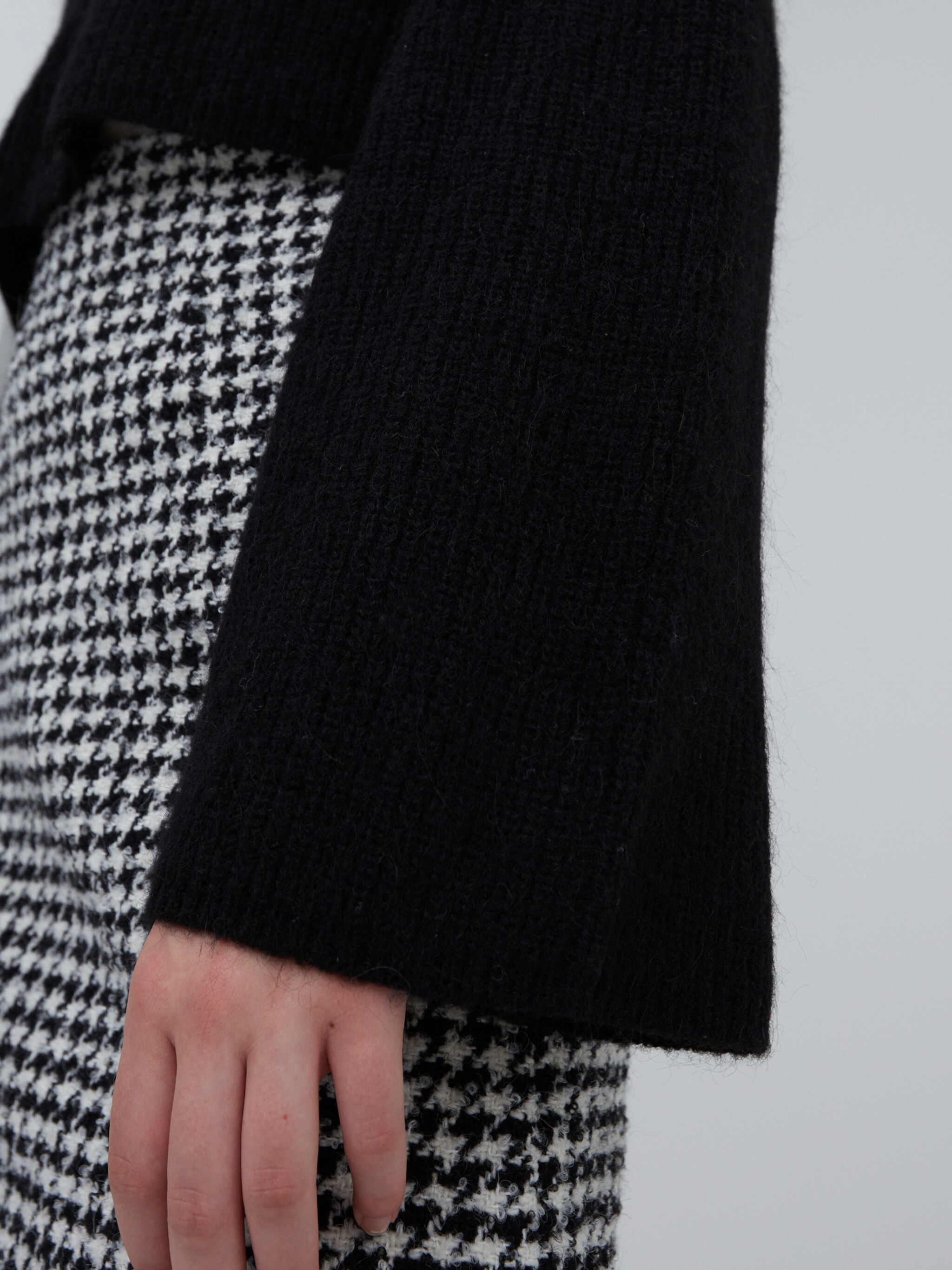 EDITED Producten Gebreid vest 'Vivienne' Zwart
