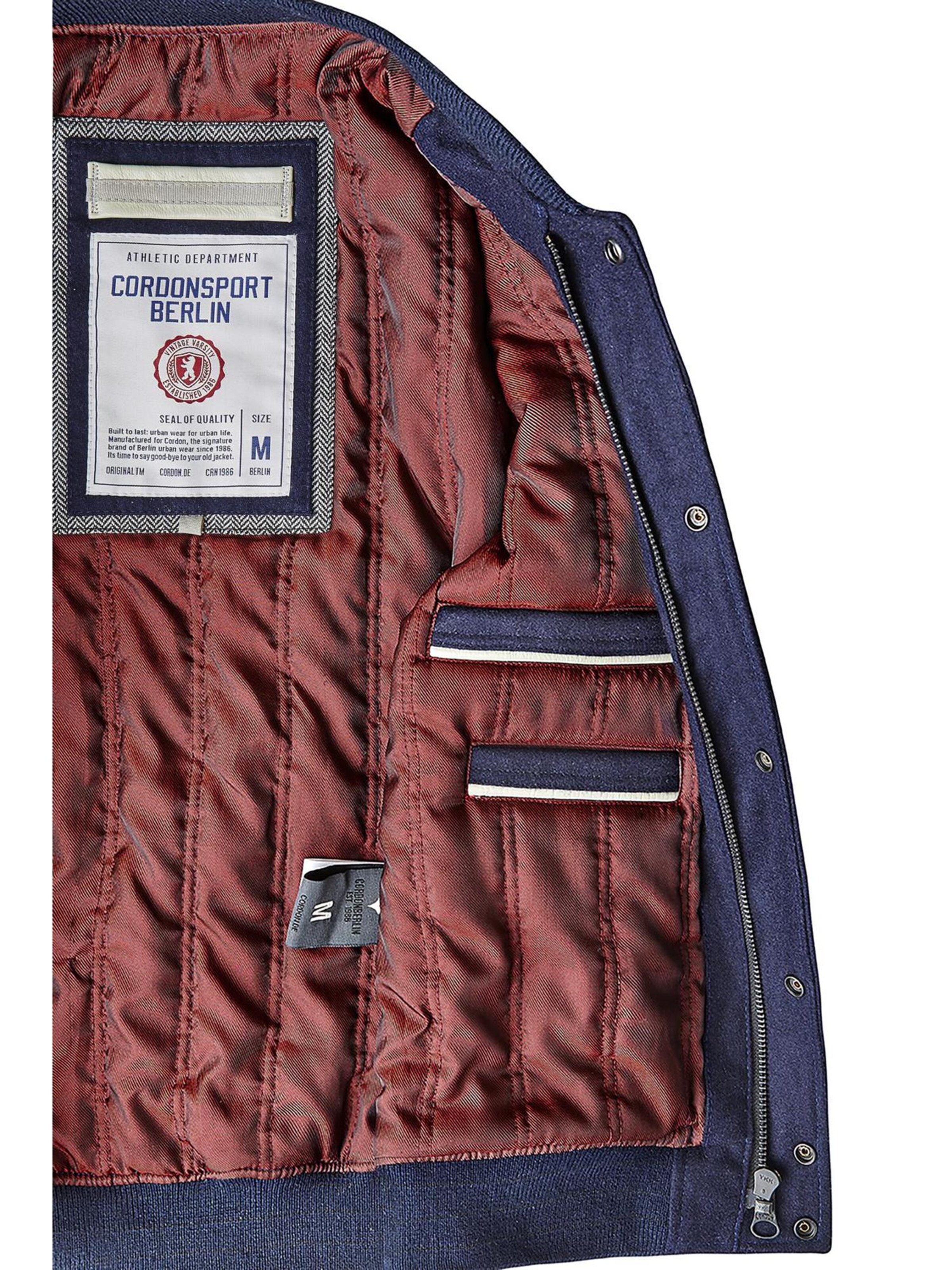 Cordon Sport Winter Jacket 'Team' in Blue