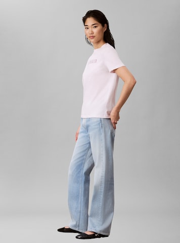 Calvin Klein Jeans Póló 'CLASSIC VARSITY' - rózsaszín
