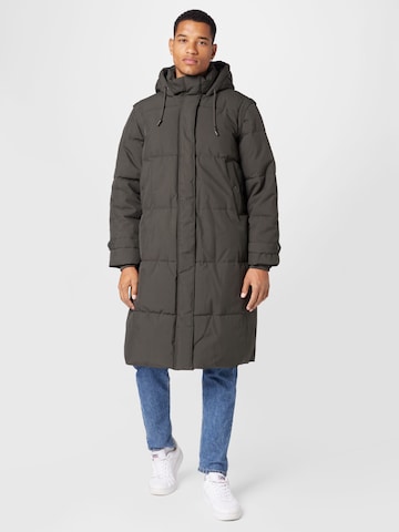 Vero Moda Curve Wintermantel 'Margaret' in Grün