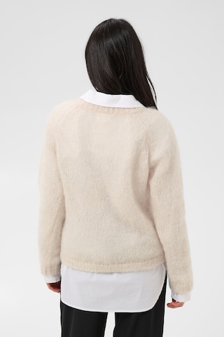 Part Two - Jersey en beige