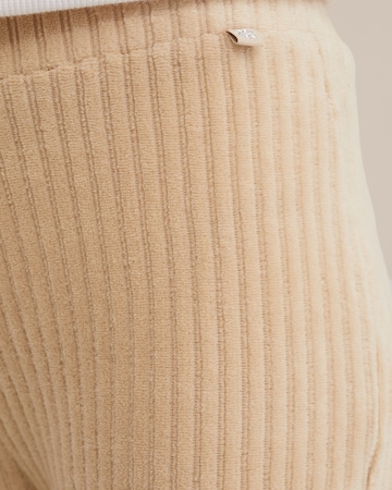 WE Fashion Flared Leggings in Beige