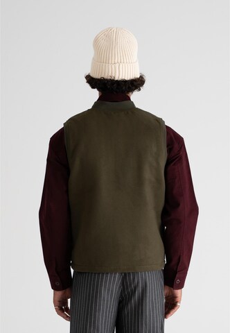 Prohibited Vest 'Scout' in Green