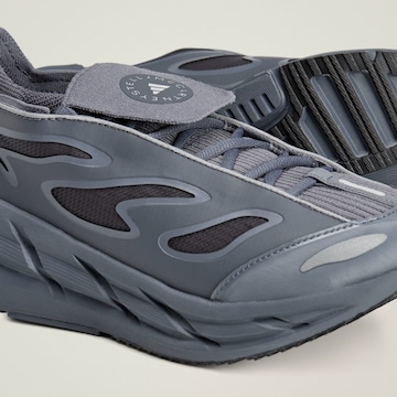 Chaussure de course 'Adistar' ADIDAS BY STELLA MCCARTNEY en noir