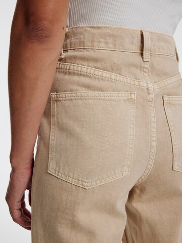 regular Jeans 'Esra' di EDITED in beige