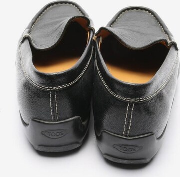Tod's Flats & Loafers in 36 in Black