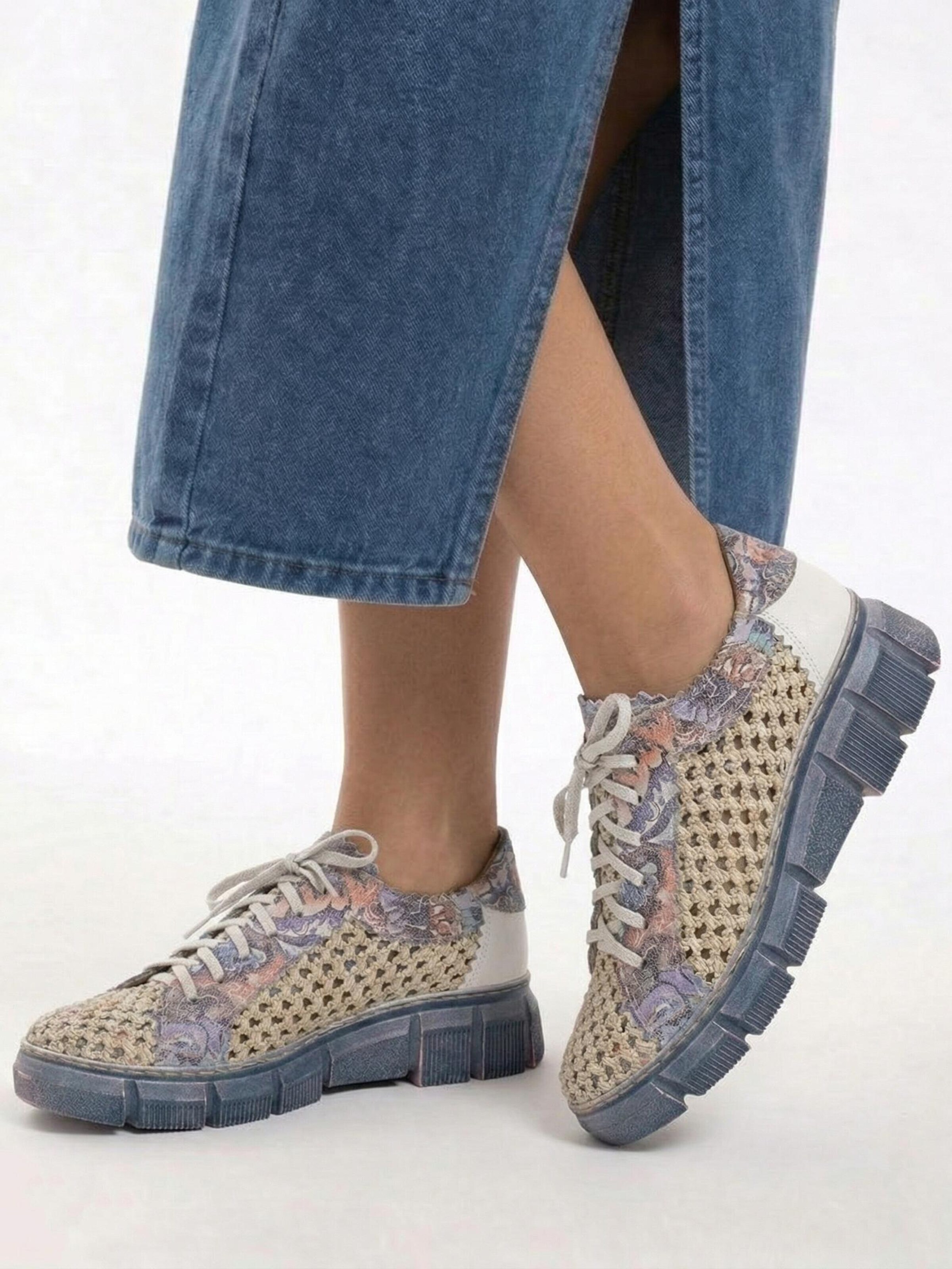 Maciejka Sneakers '05850-06-00-1' in Blue: front