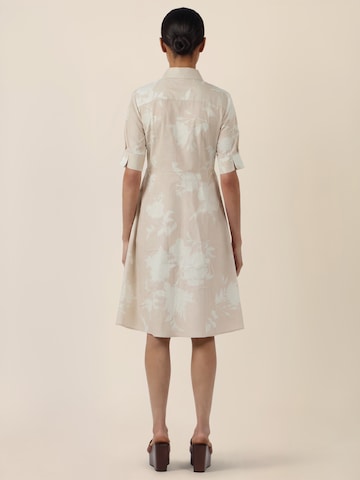 APART Kleid in Beige