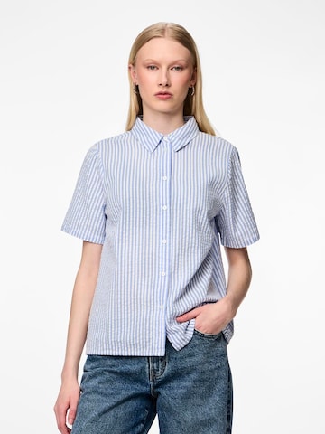 PIECES Blouse 'SALLY' in Blauw: voorkant
