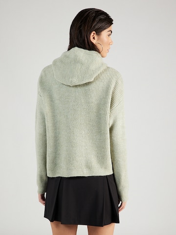 ABOUT YOU Пуловер 'Christiane' в зелено